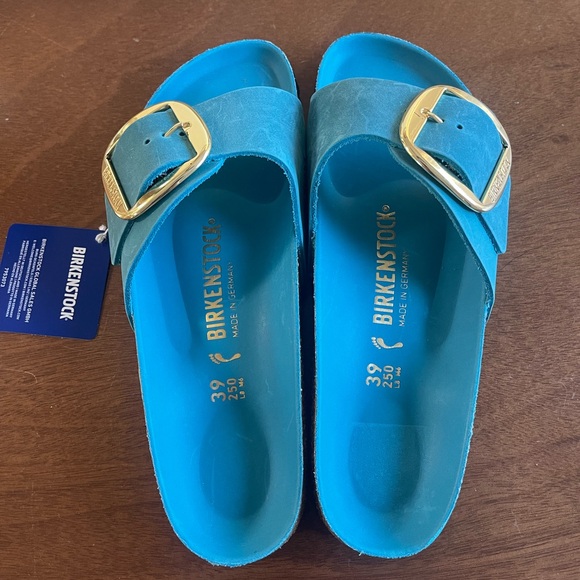 Madrid big buckle birkenstock sandals in biscay bay - Picture 3 of 10